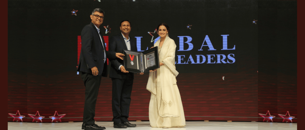 Mindspace Outsourcing Pvt. Ltd. Cofounders Kshitij Jain and Manish Jindal wins ET Global Indian Leaders Awards 2022